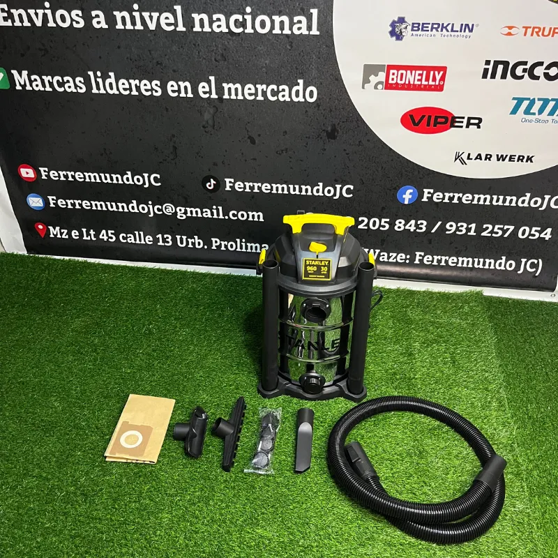 Aspiradora de acero Stanley 30 litros